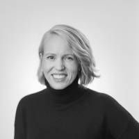 Professional Headshot of Jana Ross