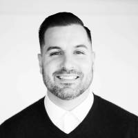 Professional Headshot of Ryan Knicely