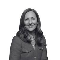 Professional Headshot of Anne Jones