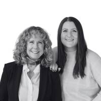 Professional Headshot of Heidi Hurst Team